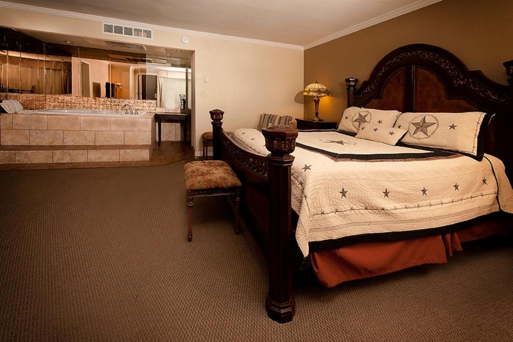 Grand Texan Hotel And Convention Center Midland Extérieur photo