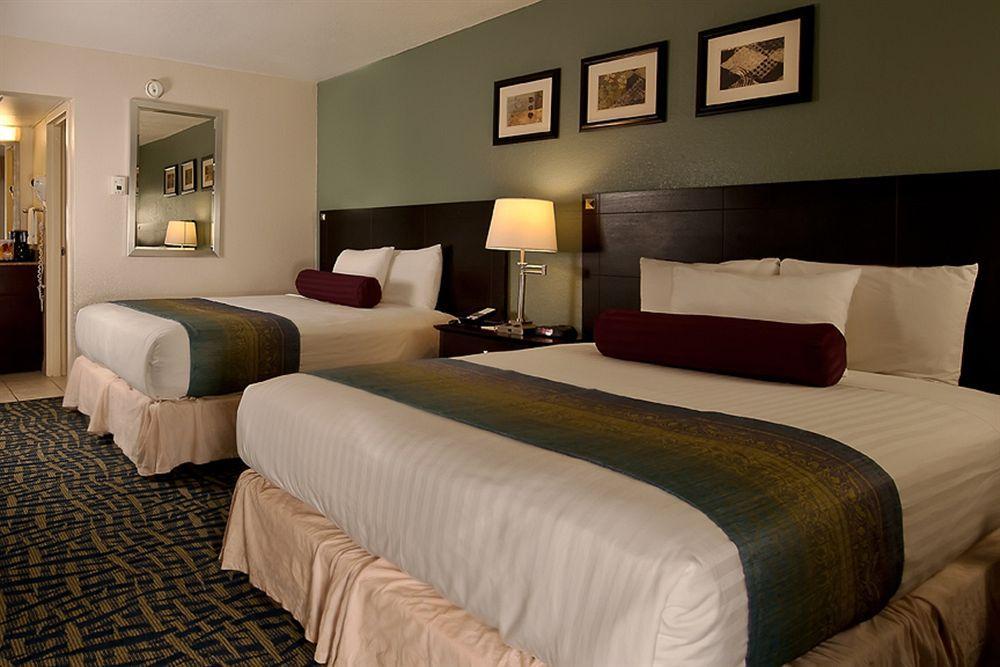 Grand Texan Hotel And Convention Center Midland Extérieur photo