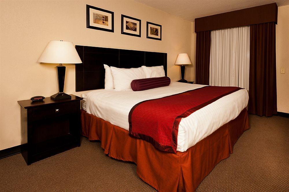 Grand Texan Hotel And Convention Center Midland Extérieur photo